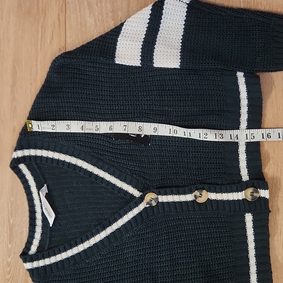 Kids Size Urban Kids Cardigan - Picture 6 of 7